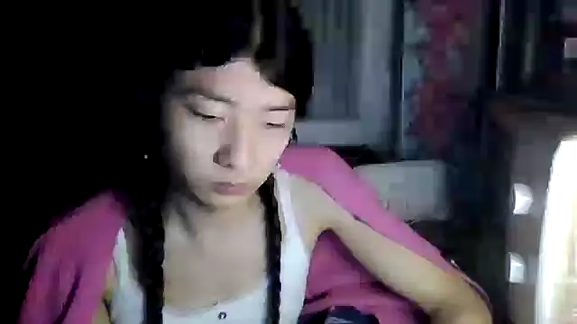CarlyJoy online show from 23, 4, 2026