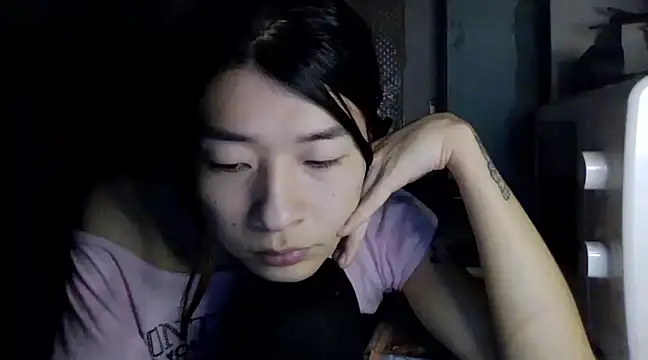 CarlyJoy online show from 22, 3, 2025