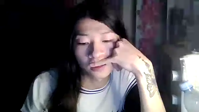 CarlyJoy online show from 8, 10, 2025