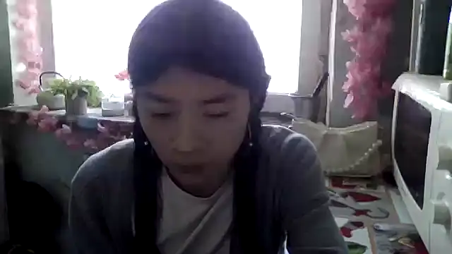 CarlyJoy online show from 5, 11, 2025