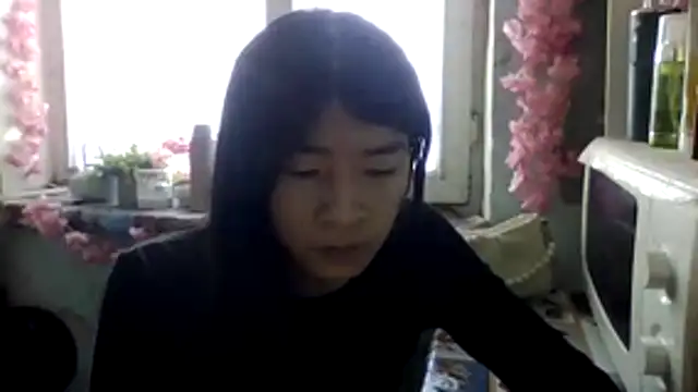 CarlyJoy online show from 30, 10, 2025