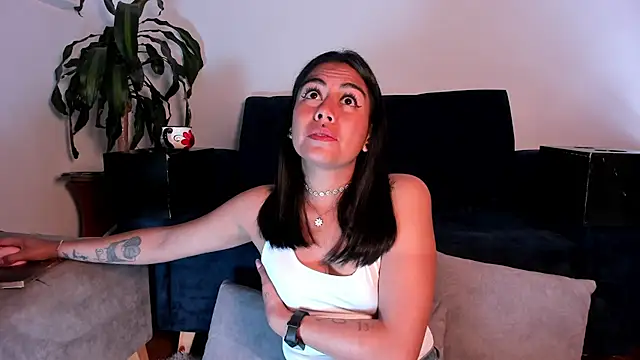 im amber online show from 9, 3, 2026