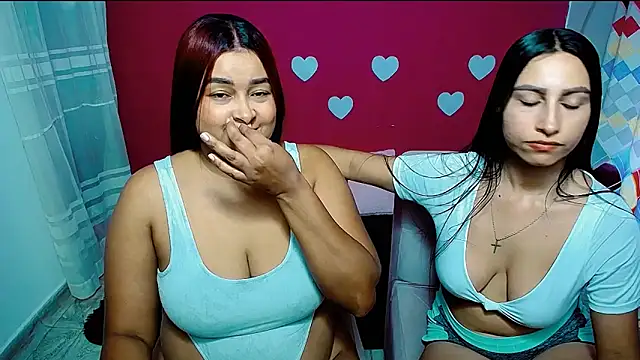 Snapshot of violeta_rous chatting on 20, 6, 2026 violeta rous online show from 20, 6, 2026