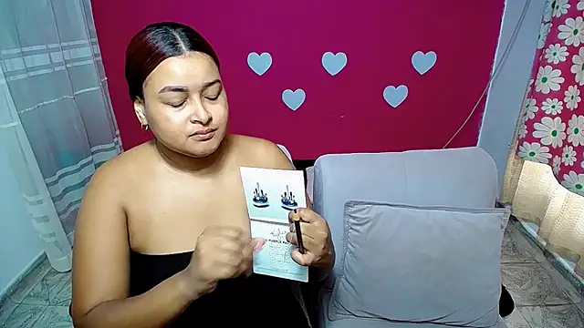 Snapshot of violeta_rous chatting on 28, 5, 2026 violeta rous online show from 28, 5, 2026