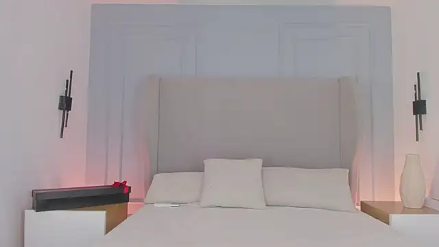 chloe d online show from 23, 6, 2026