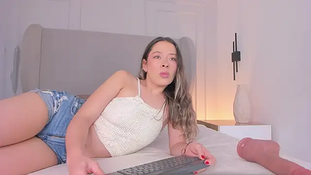 chloe d online show from 3, 11, 2025