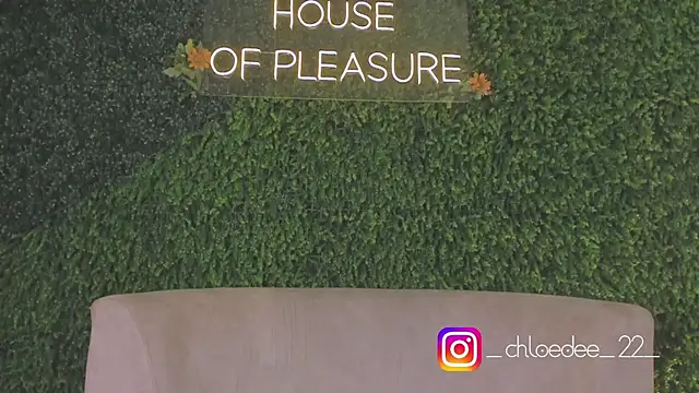 chloe d online show from 5, 10, 2025