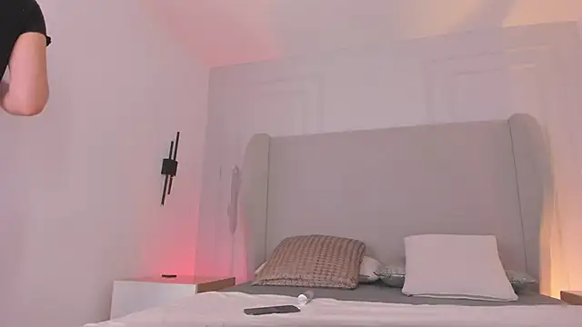 chloe d online show from 20, 12, 2025