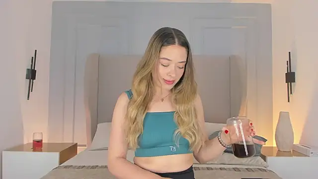 chloe d online show from 6, 5, 2026