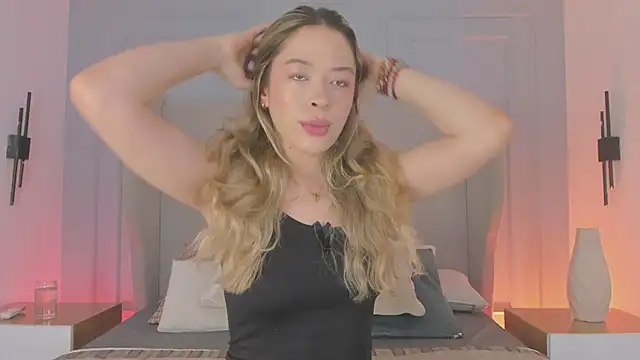 chloe d online show from 13, 3, 2026