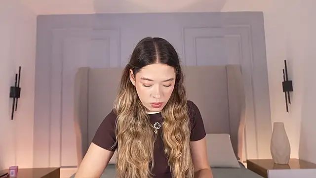 chloe d online show from 6, 7, 2026