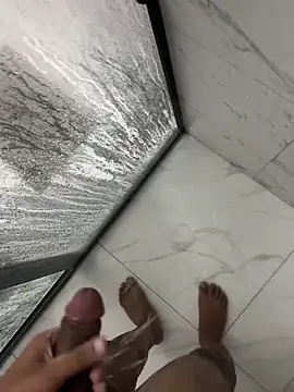 Snapshot of Tintola chatting on 9, 2, 2026 Tintola online show from 9, 2, 2026