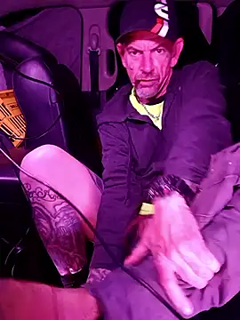 deepstroker42071 online show from 8, 3, 2026