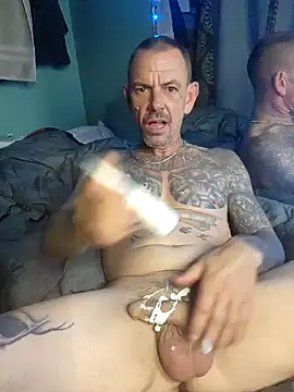 deepstroker42071 online show from 17, 1, 2025