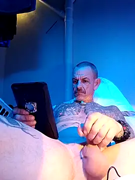 deepstroker42071 online show from 21, 12, 2025