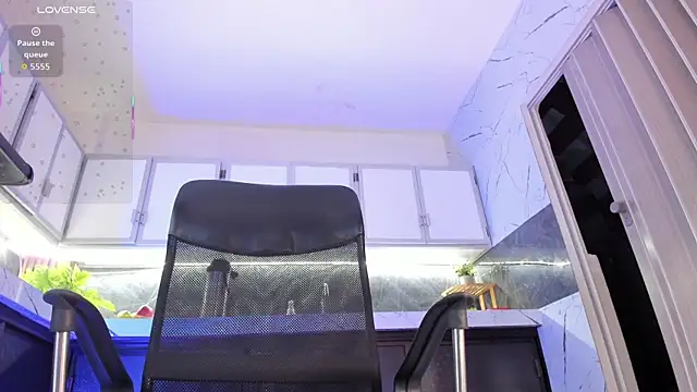 sofiaa ebony online show from 11, 1, 2026