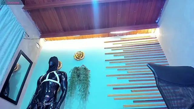 sofiaa ebony online show from 27, 11, 2025