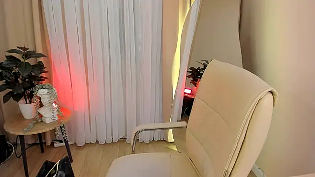 Mira  Blush online show from 19, 3, 2025