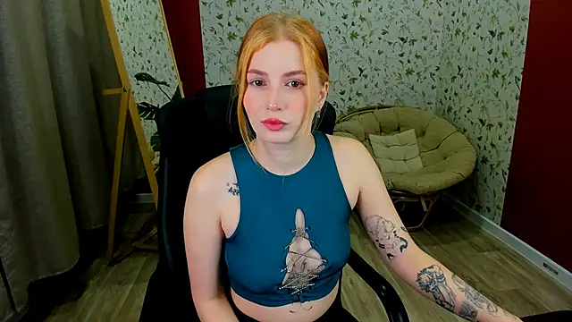 Snapshot of Mira__Blush chatting on 6, 1, 2026 Mira Blush online show from 6, 1, 2026