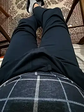 ikarus07 online show from 4, 1, 2025