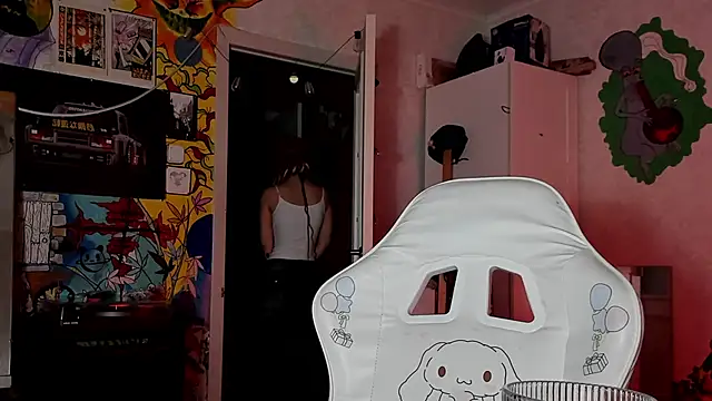 Sunny Mouse  online show from 30, 9, 2025