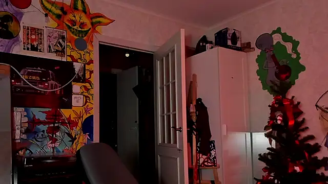 Sunny Mouse  online show from 17, 12, 2025