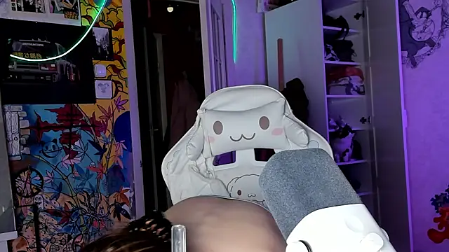 Sunny Mouse  online show from 27, 2, 2025