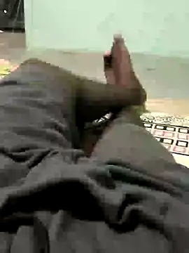 SILENT FUCKER 01 online show from 27, 2, 2025