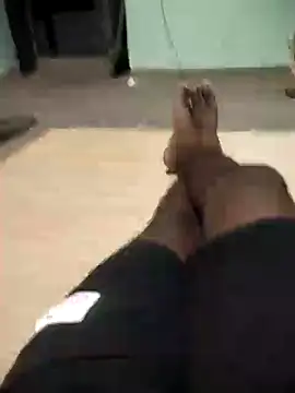 SILENT FUCKER 01 online show from 6, 10, 2025