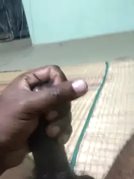 SILENT FUCKER 01 online show from 11, 3, 2025