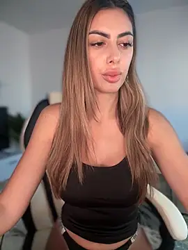 Snapshot of Flower_Pow3r chatting on 19, 9, 2025 Flower Pow3r online show from 19, 9, 2025