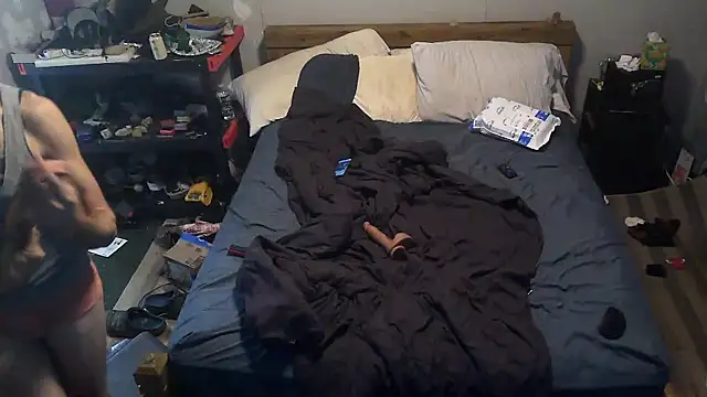 Bi curious86 online show from 2, 10, 2025