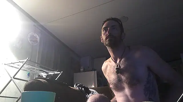 Bi curious86 online show from 18, 10, 2025