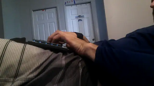 Bi curious86 online show from 2, 4, 2026