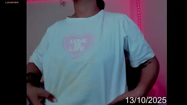 lady hana28 online show from 18, 11, 2025