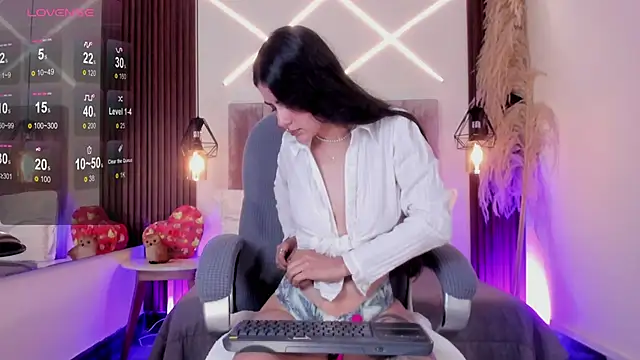 dasha-rodrigues online show from 7, 6, 2026