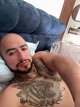 Snapshot of billyMayer_ chatting on 5, 6, 2026 billyMayer online show from 5, 6, 2026