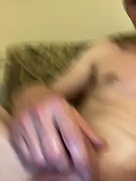 CuddlyFloat88 online show from 19, 3, 2026