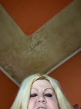 ducicsajsziii online show from 7, 3, 2025