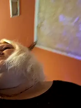 ducicsajsziii online show from 6, 3, 2025