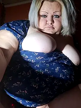 ducicsajsziii online show from 19, 9, 2025