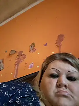 ducicsajsziii online show from 13, 4, 2026