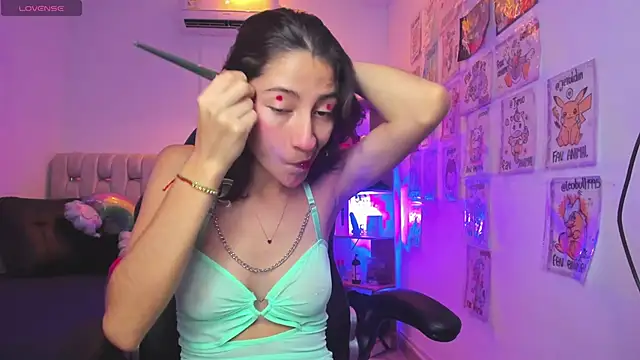 Gorgeous Team online show from 20, 2, 2025