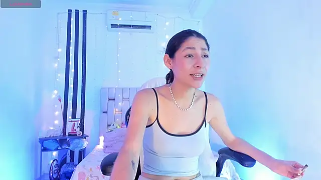 Gorgeous Team online show from 6, 5, 2026