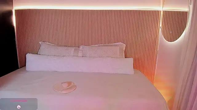 Gaby Blaze online show from 1, 12, 2025