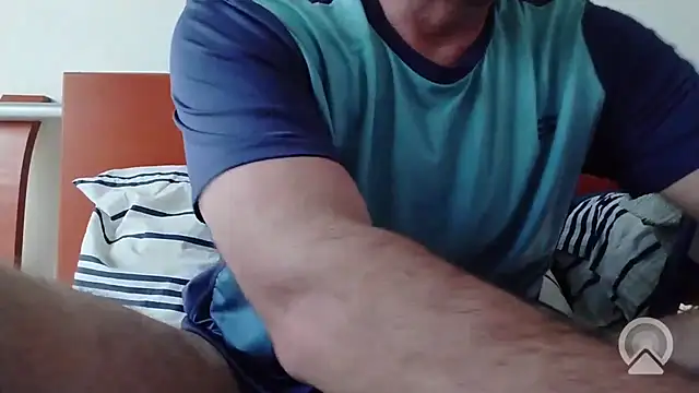 Snapshot of Ivanxx712 chatting on 4, 12, 2025 Ivanxx712 online show from 4, 12, 2025