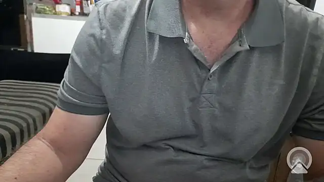 Snapshot of Ivanxx712 chatting on 18, 10, 2025 Ivanxx712 online show from 18, 10, 2025