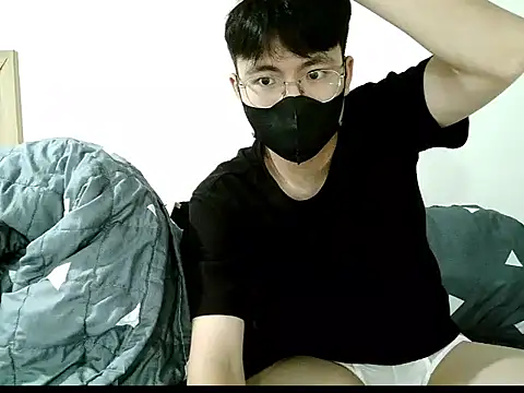 Gwencloudy online show from 6, 10, 2025