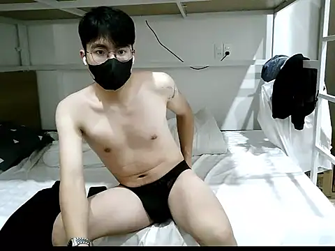 Gwencloudy online show from 27, 11, 2025