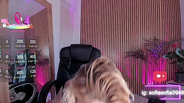 sofiah  online show from 5, 10, 2025